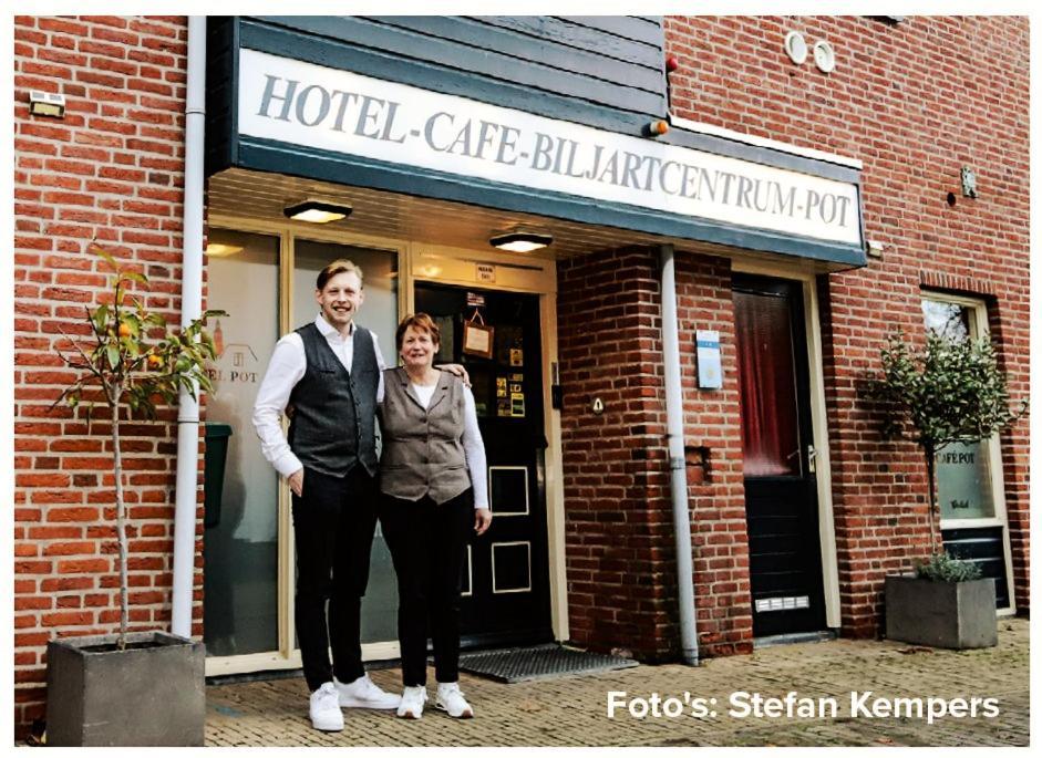 Hotel,Cafe,Biljart Pot Groenlo Exterior foto